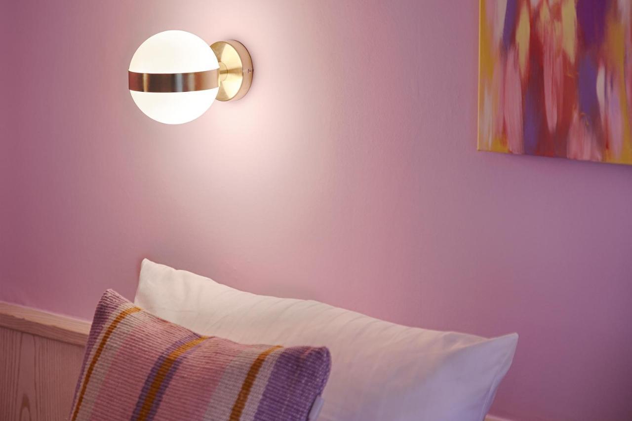 Hotel Kunterbunt In Wuerzburger Innenstadt Ngoại thất bức ảnh